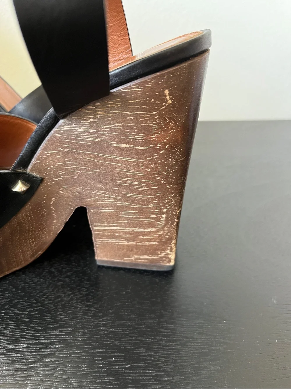 Givenchy PARIS  Black Leather Platform clog Sandals SOFIA size 8 (39)
